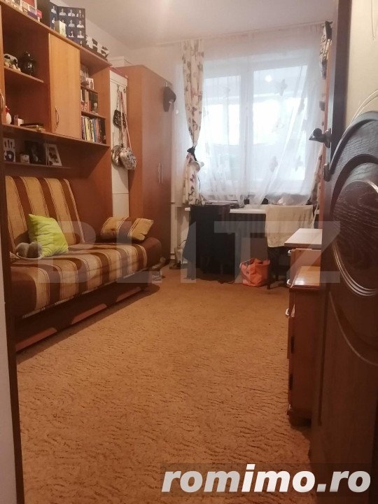 Apartament 4 camere, 78 mp, spațios, zona Liceului Samuil Isopescu