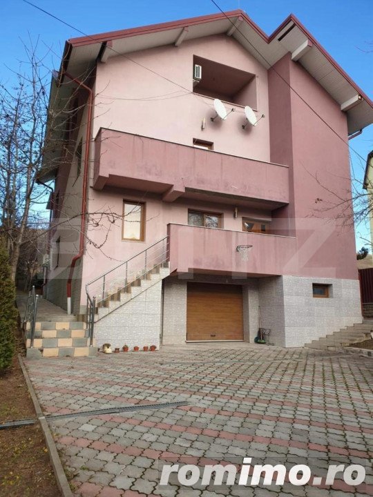 Casa 7 camere, 430 mp utili, Burdujeni