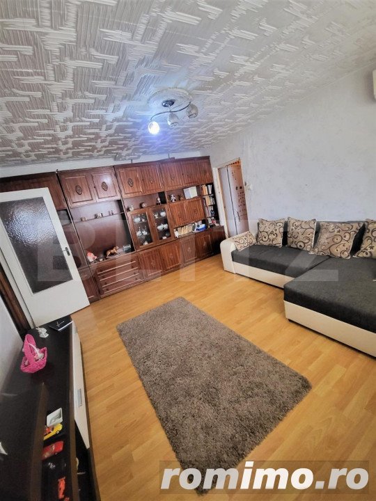 Apartament 2 camere, decomandat, Micro 4