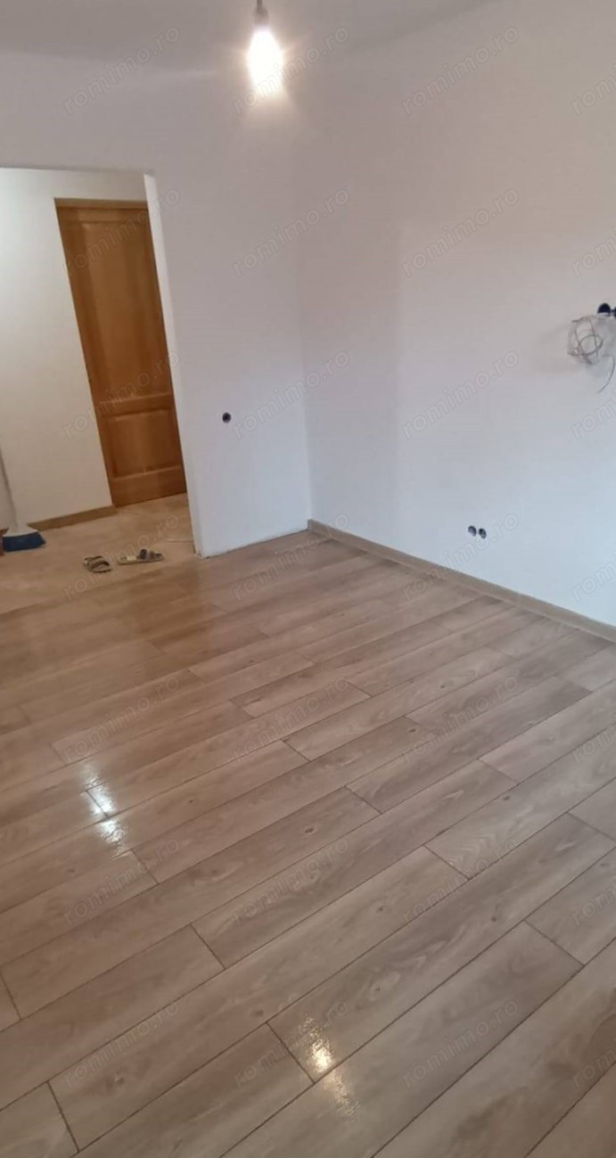 Apartament 2 camere  Aparatori Patriei