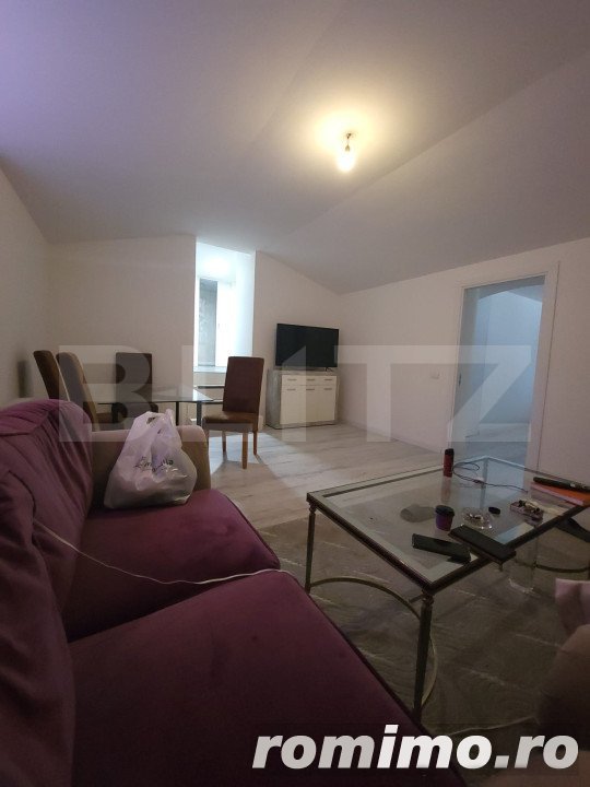 Apartament 2 camere, semidecomandat, Zona Casa Studentilor 