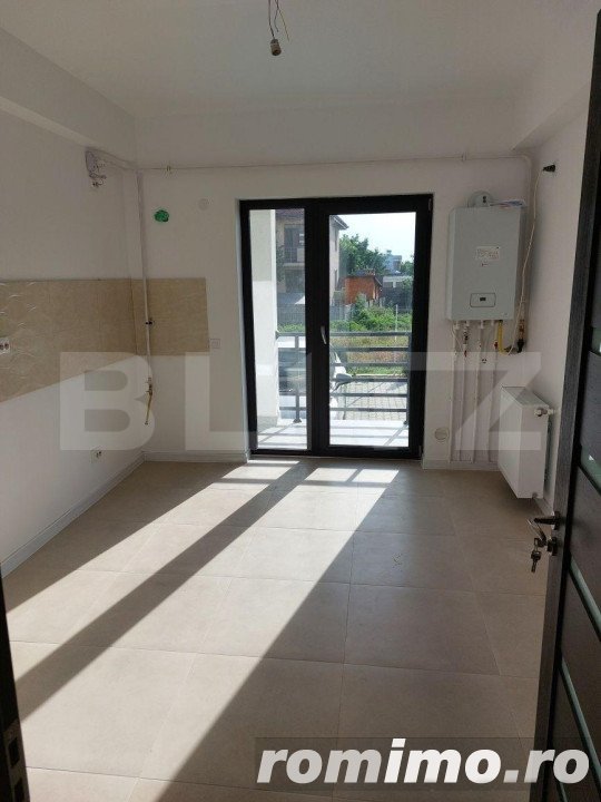 Apartament 3 camere, 74 mp, 2 bai, boxa, zona Sidney