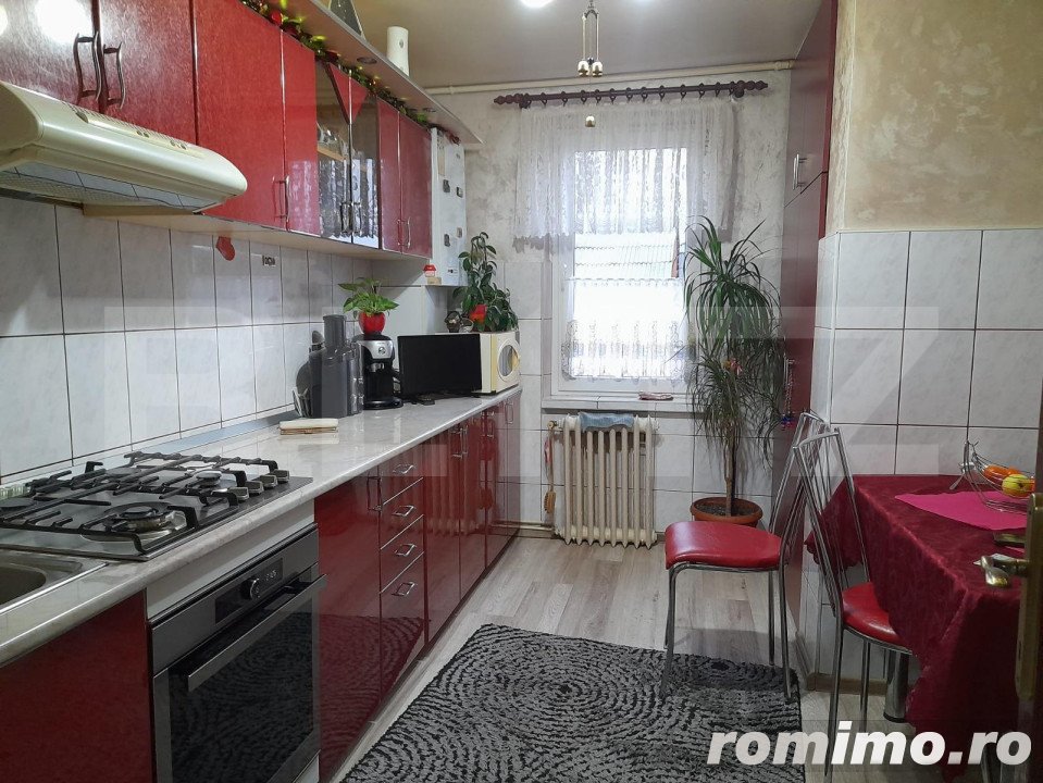 Apartament 3 camere, 70mp, zona Sud