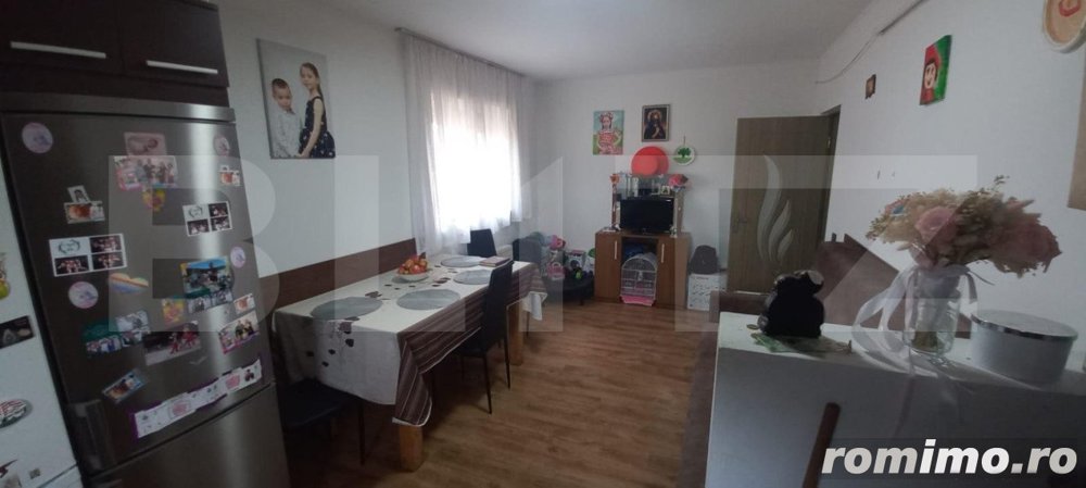 Apartament 2 camere, zona Decebal , cu scara interioara