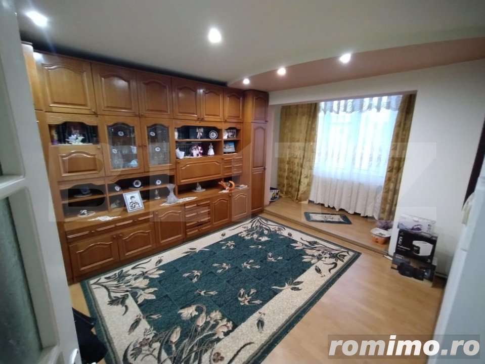 Apartament 2 camere,decomandat,57mp,central,bloc reabilitat,oras Beclean