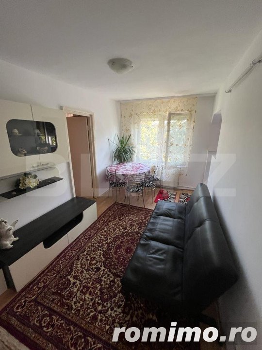 Apartament de vanzare, 34 mp, Zona Closca