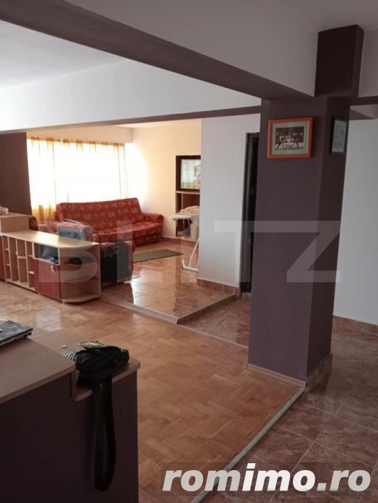 Apartament 4 camere ,decomandat, 90 mp , Micro 17 