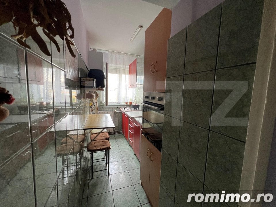 Apartament 2 camere, etaj 4, zona 14 Mai