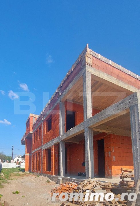 Casa de vanzare,100 mp, zona Viile Satu Mare