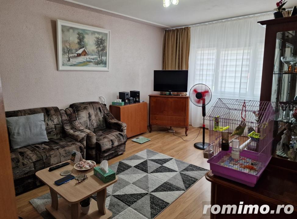 Apartament 3 camere Rahova