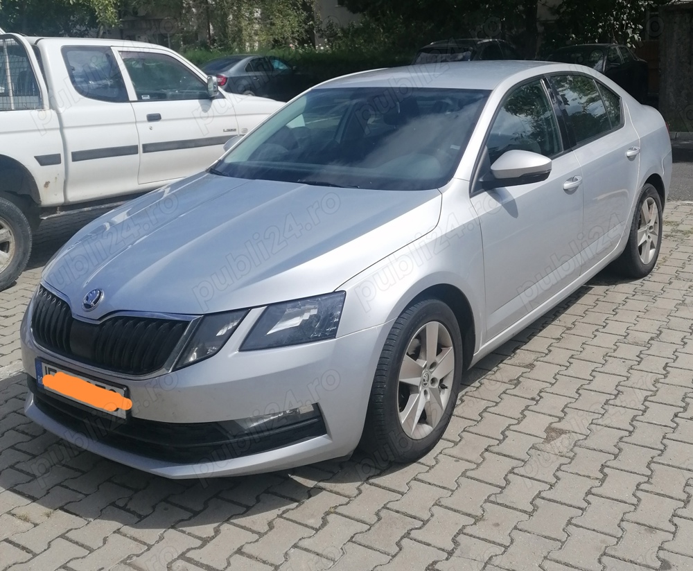 Vând mașină Skoda Octavia ! 