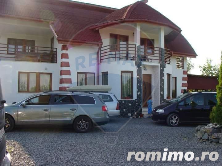 Casă / Vilă cu 6 camere de vânzare