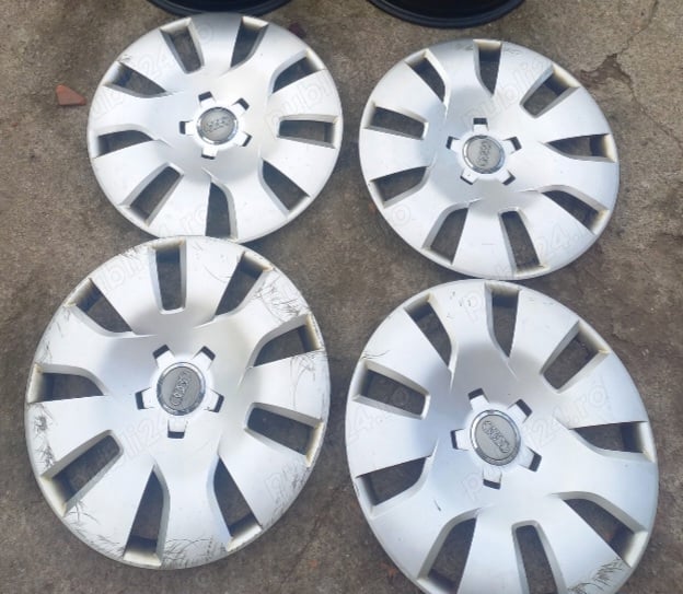Capace originale R16 Audi