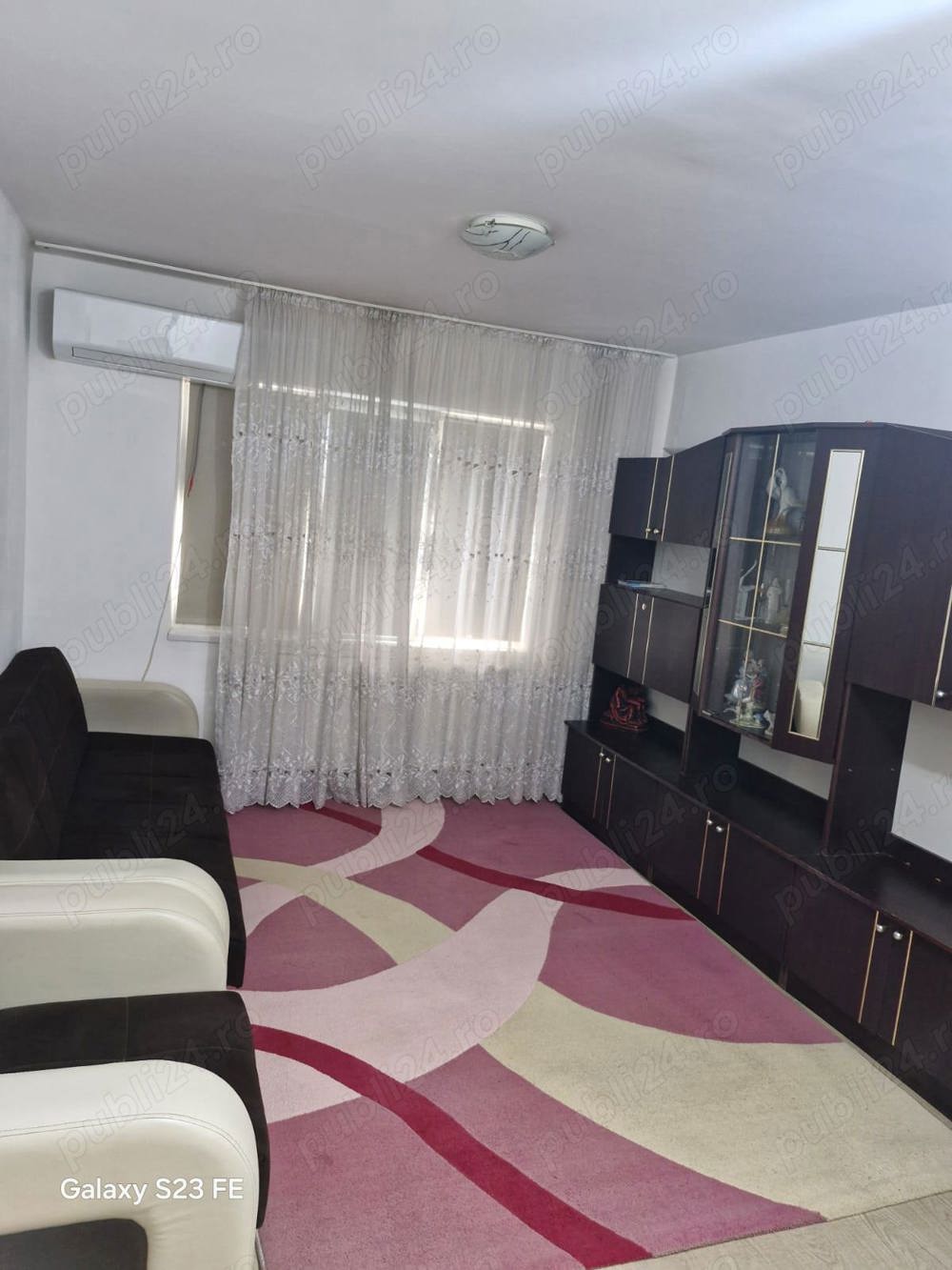 Proprietar Inchiriez Apartament 3 camere 