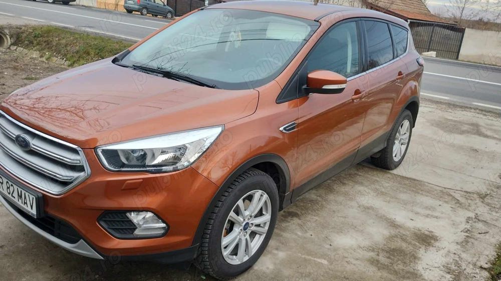 Vând Ford kuga 1.5 benzină