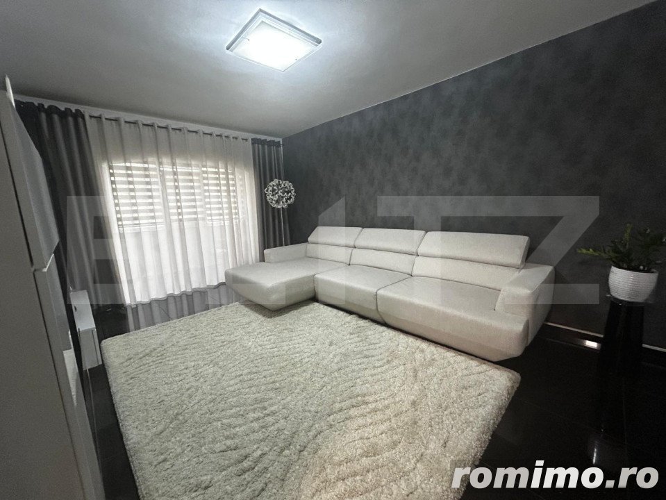 Apartament de 3 camere, decomandat, 74mp, modern, mobilat și utilat, zona Galata