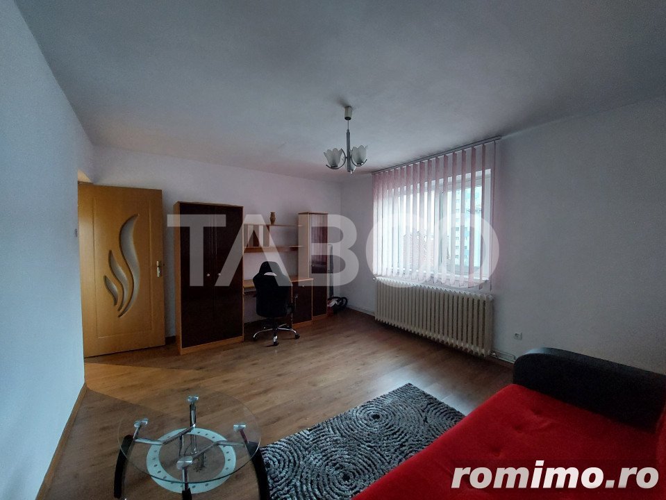 Apartament decomandat 2 camere 40 mpu mobilat utilat Cetate Alba Iulia