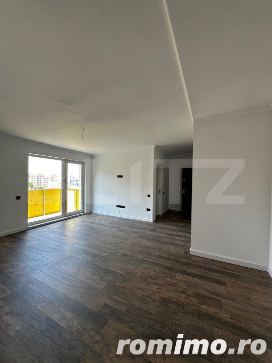 Apartament 3 camere decomandate cu CF, finisat, garaj, 67 mp , zona Teilor