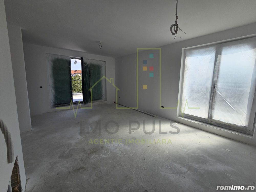 Penthouse in zona Lipovei. Terasa 41 mp. 2 Bai