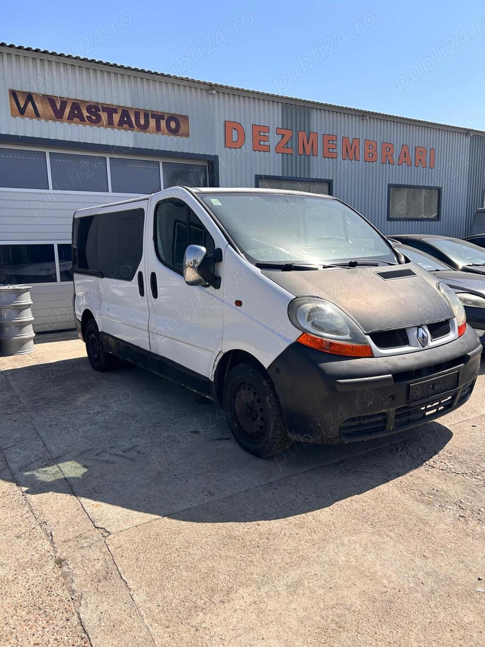 Dezmembram Renault Trafic 1.9 dci cod motor F9Q760 101CP an 2001-2006
