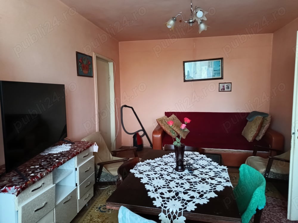 Vând urgent apartament în Vulcan-HD