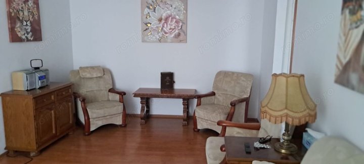 Apartament 4 camere  Aparatorii Patriei