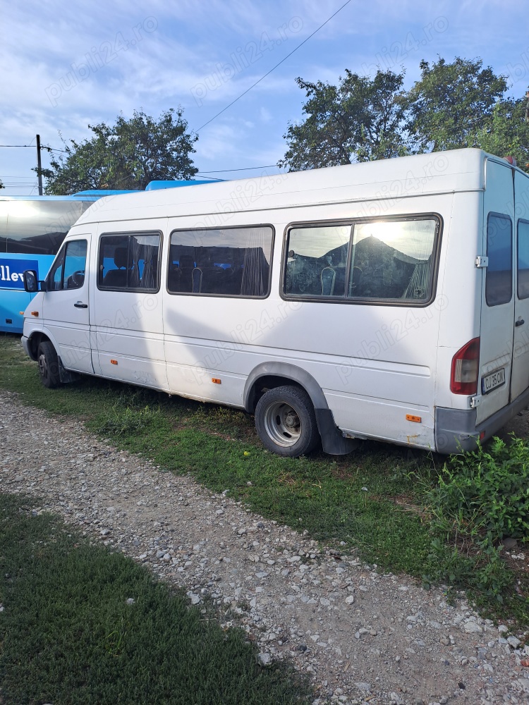 Vind microbuz mercedes sprinter 