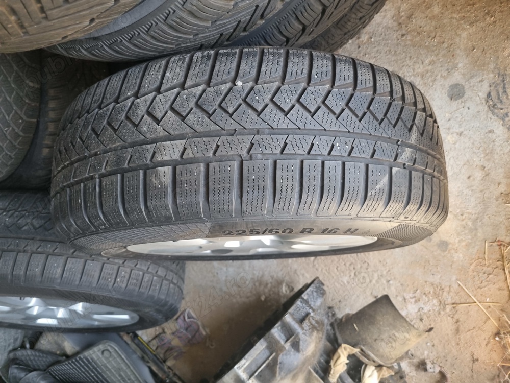 4 cauciucuri de iarna 225 60 16 cu jante de aliaj 5x112 de Audi sau vw montate și echilibrate marca 