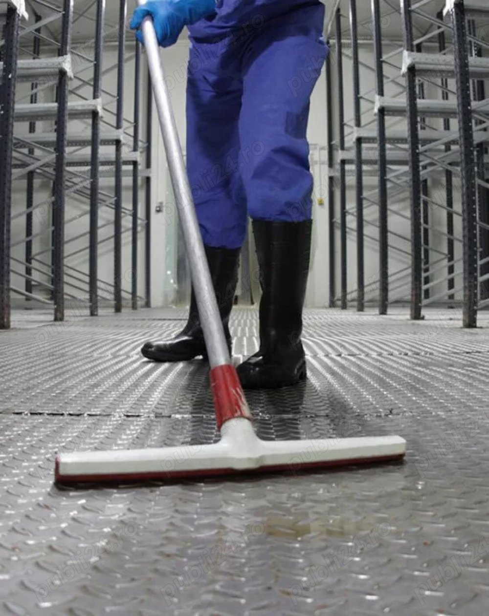 Operatori curatenie linii productie Timisoara Padurea Verde