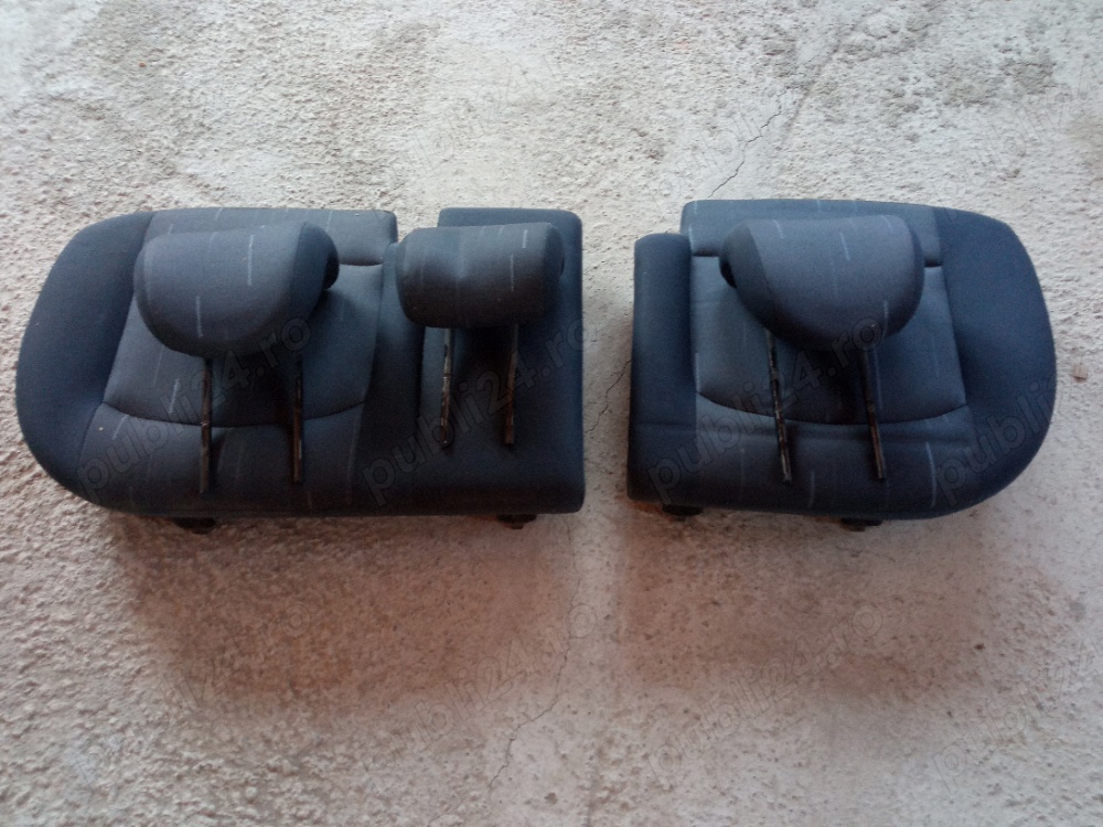 vând bancheta spate cu tetiere 