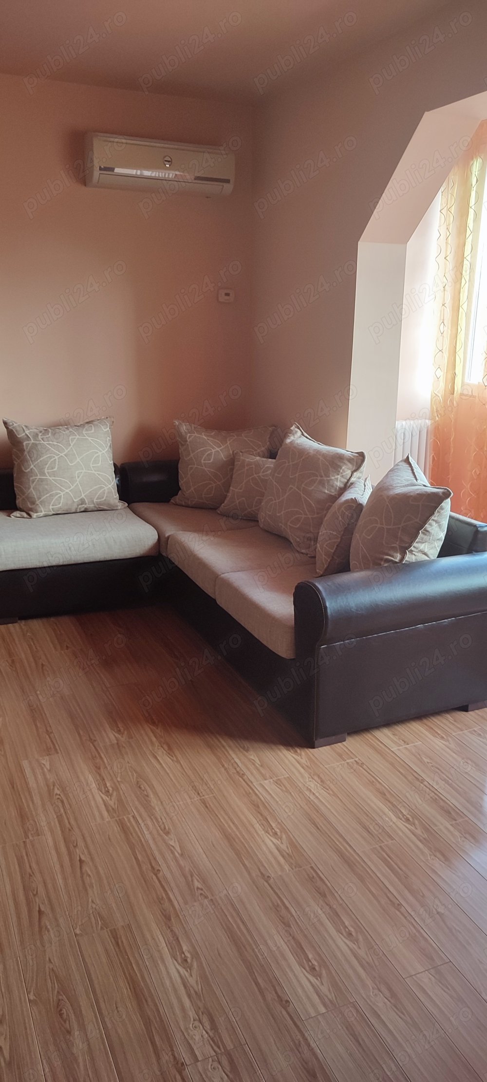 Inchiriez apartament cu trei camere 