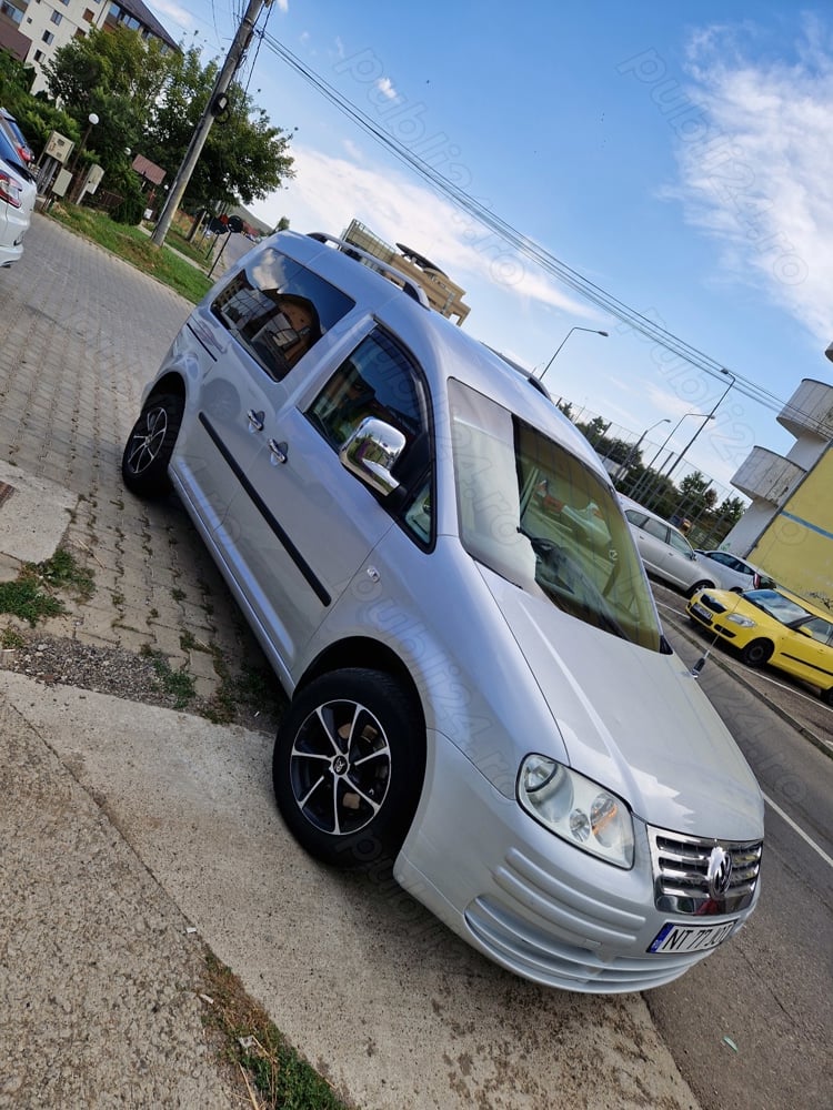 Vw Caddy Benzinar Fiscal pe Loc Conditie Excelenta