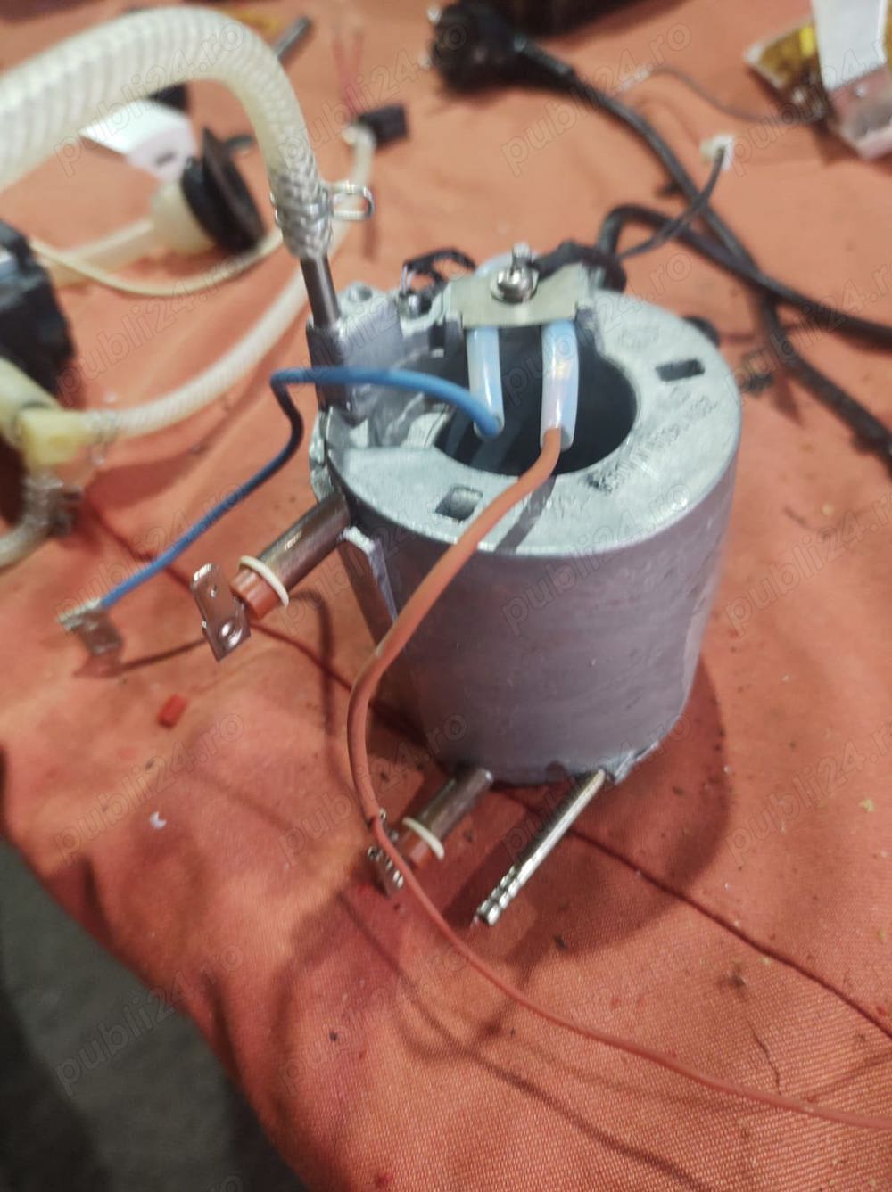 rezistenta incalzire apa 1400w de pe expressor NESCAFe Dolce Gusto krups KP2106