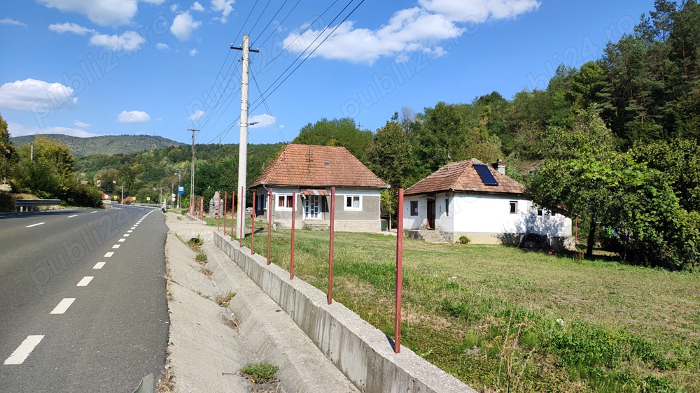 Vând casă in Valisoara 