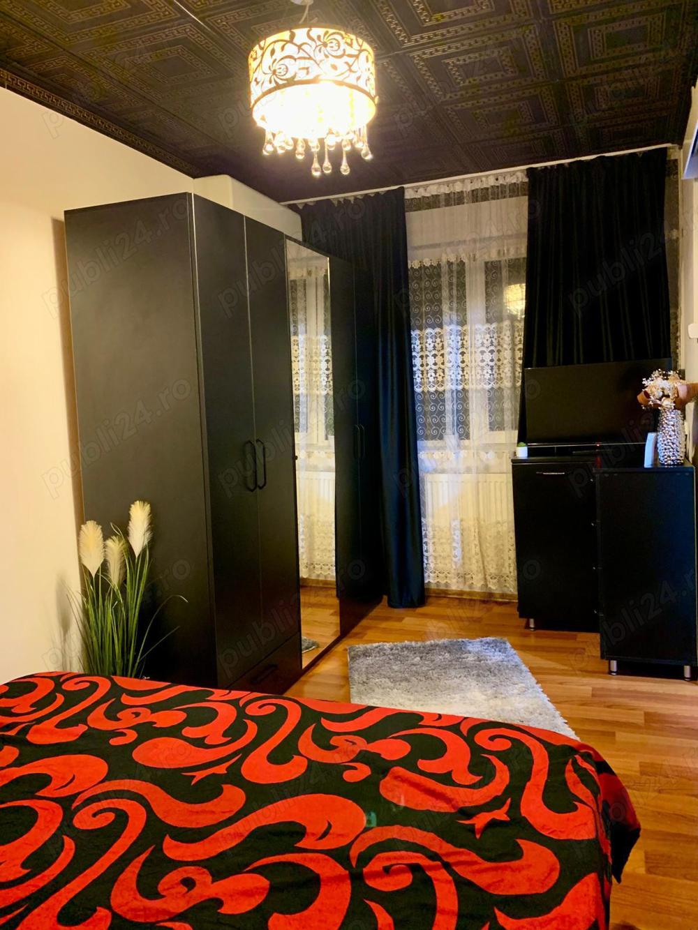 Apartament 3 camere de închiriat sagului de la proprietar