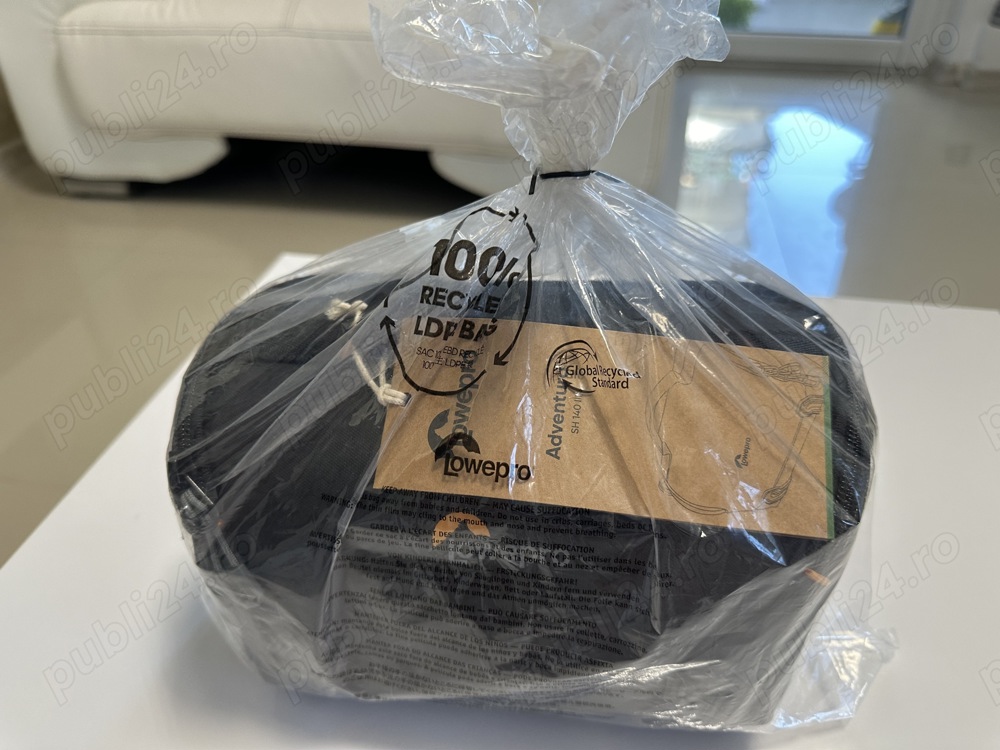 Geanta foto Lowepro Adventura SH 140 III nouă 