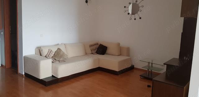 Inchiriere apartament 2 camere superb, cu loc de parcare, 450 euro, Titan