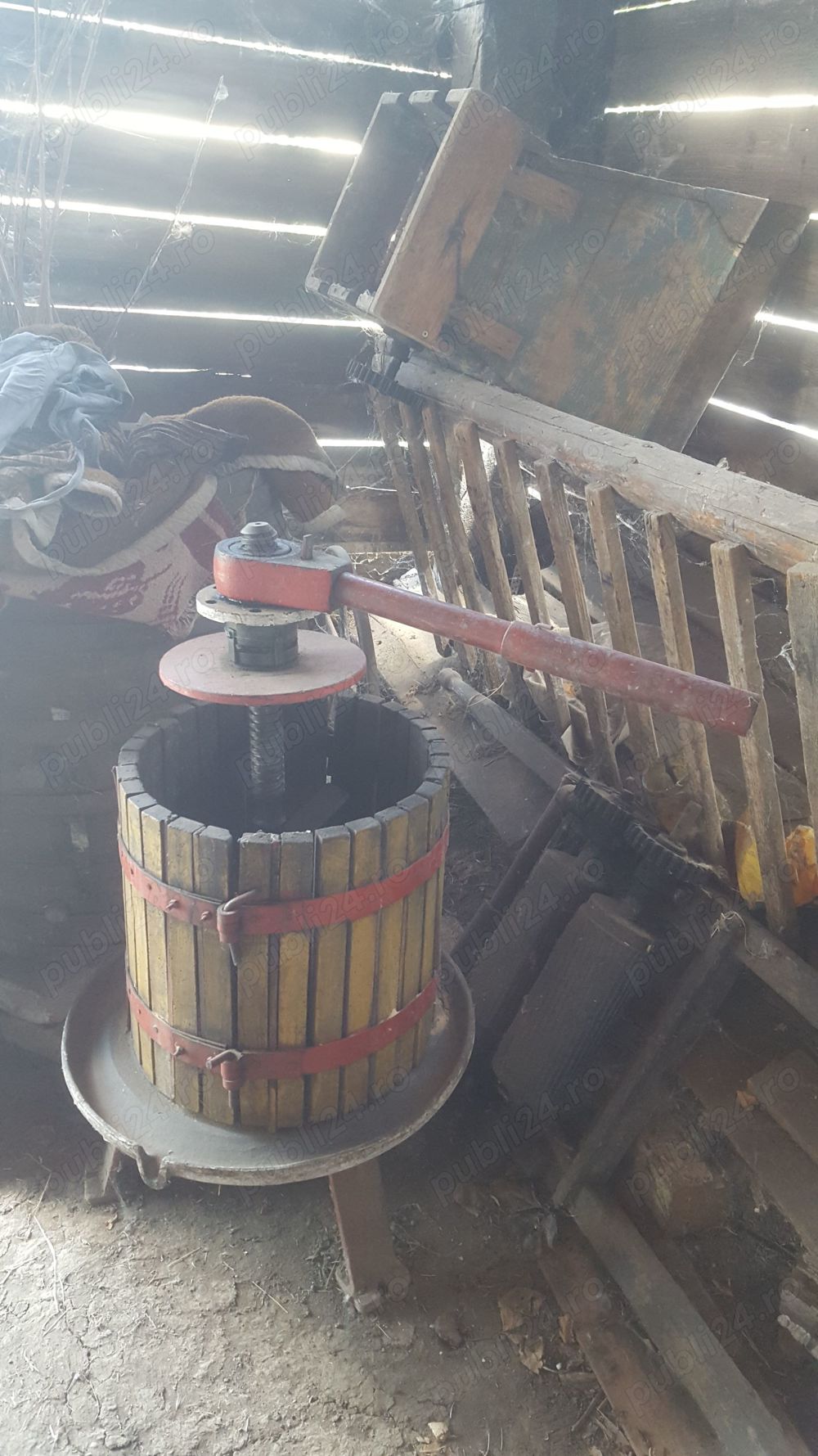 Vand presa struguri si zdrobitor fructe