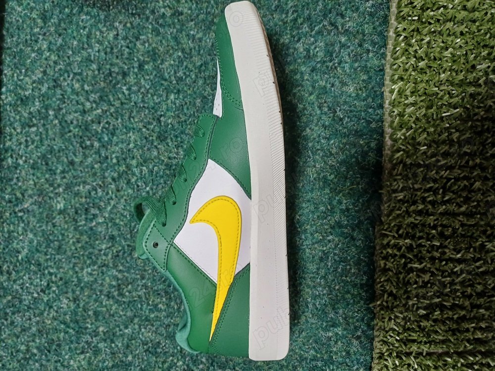 Încălțăminte sport Nike SB 