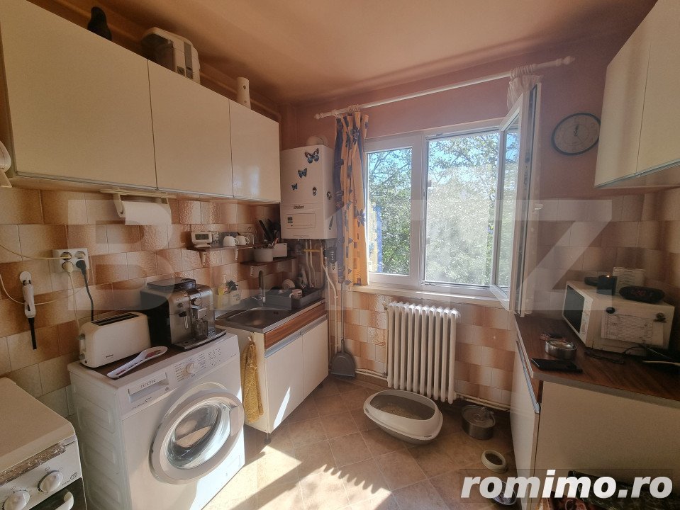 Oportunitate!Apartament 3 camere, 63mp, baie cu geam, zona Casa Radio