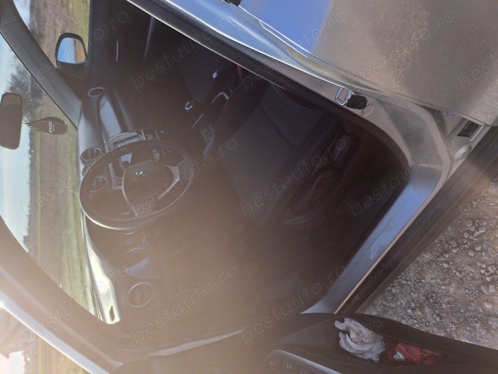 Suzuki vitara an 2019 motor benzina 66000 km reali, f îngrijit, urgent