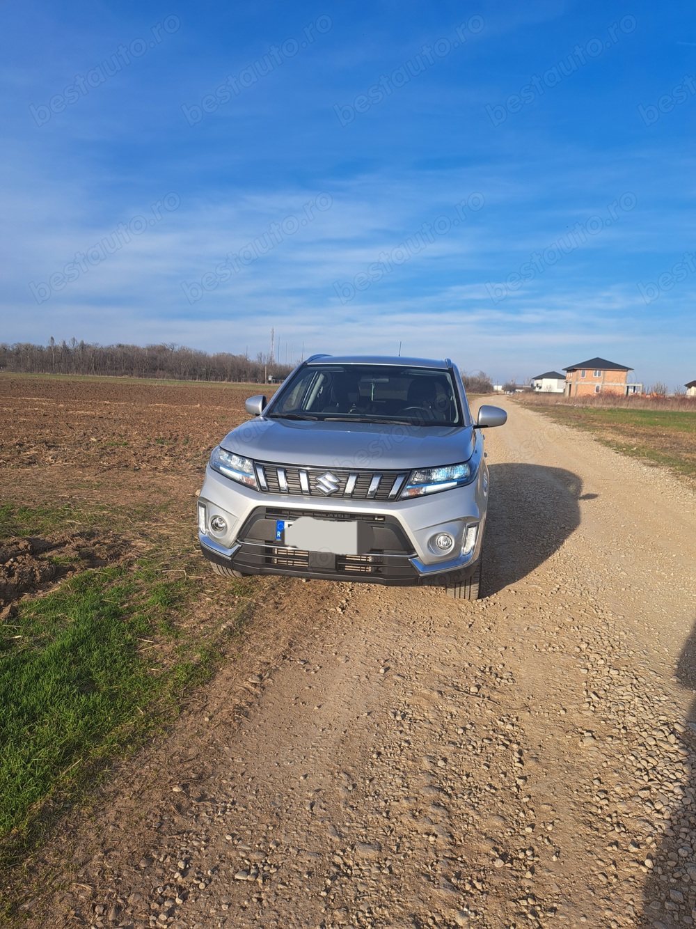 Suzuki vitara an 2019 motor benzina 86000 km reali, f îngrijit, urgent