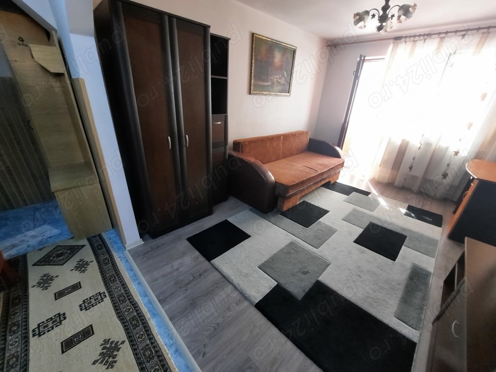 Vând apartament cu 2 camere în Vulcan (HD)