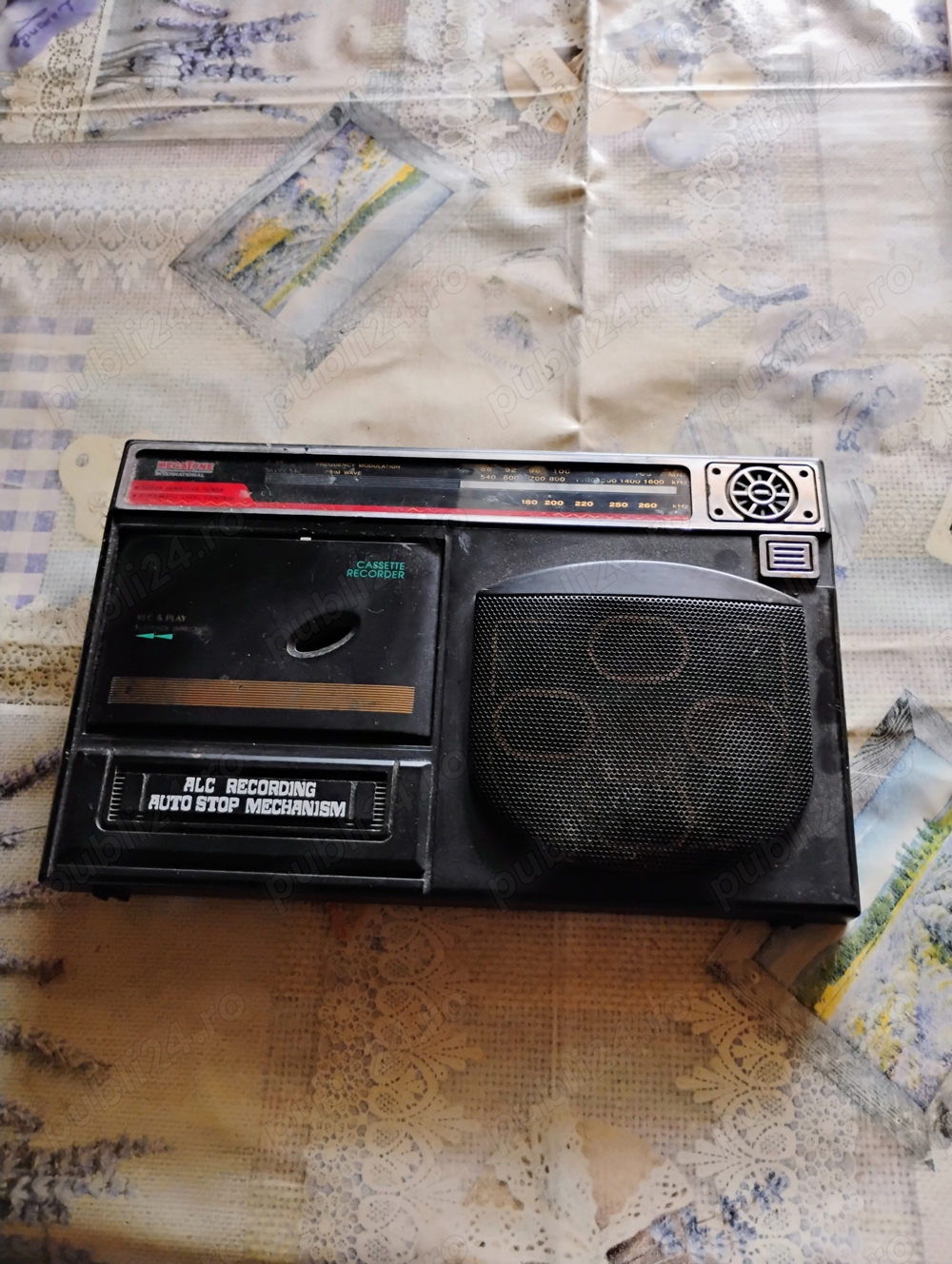 Capac fata radio-casette