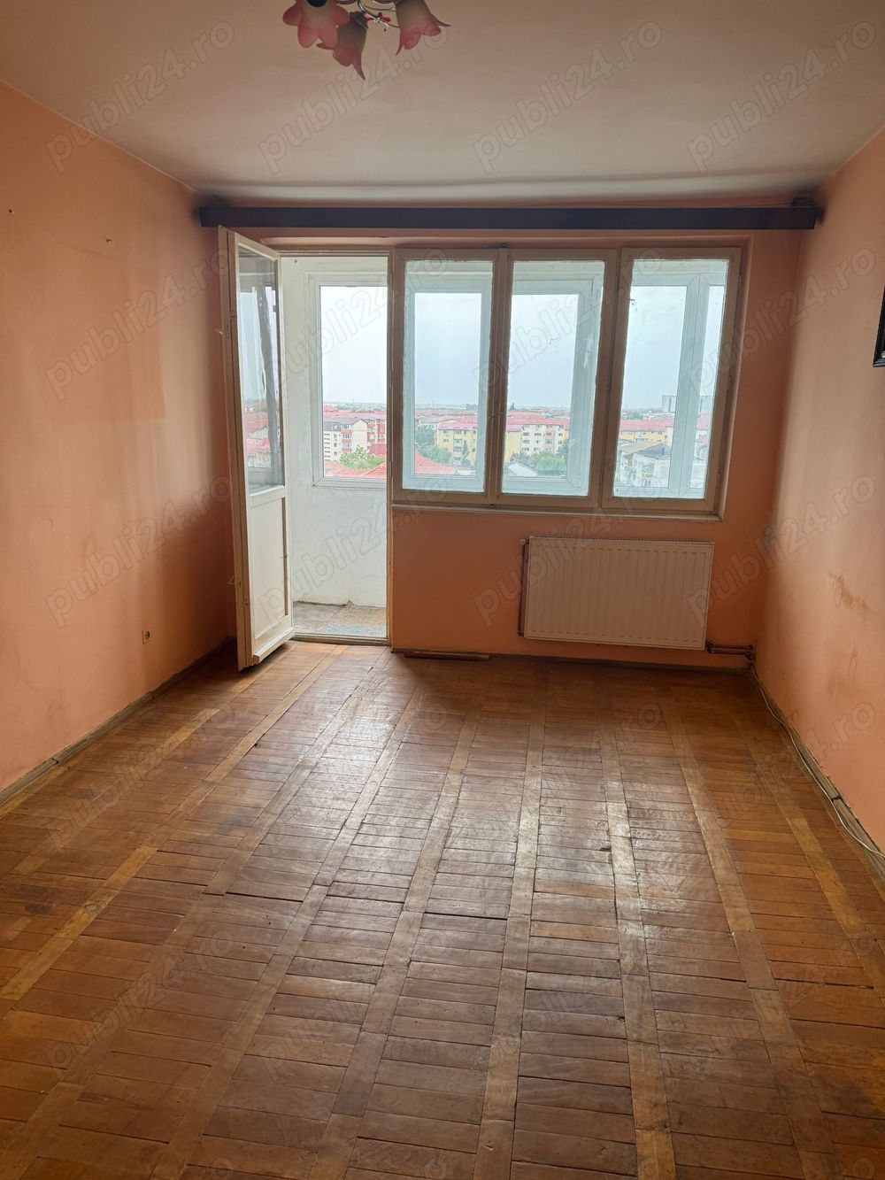 Vand Apartament 2 camere unic proprietar