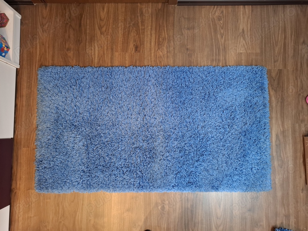 Vând covoare dormitor