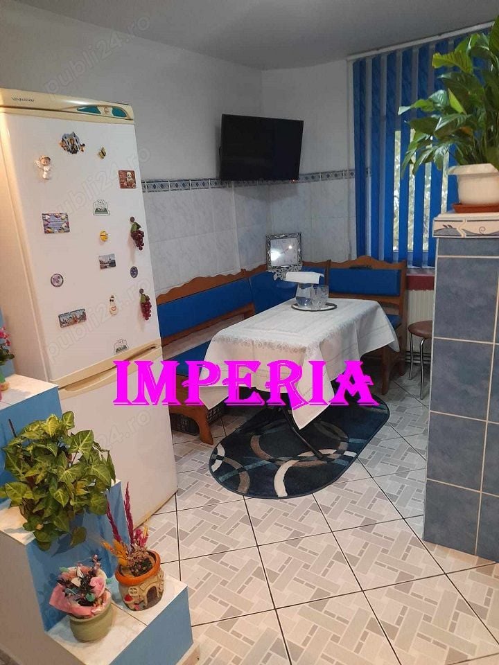 Apartament cu 3 camere, zona Stadion - Avramescu, etaj 2