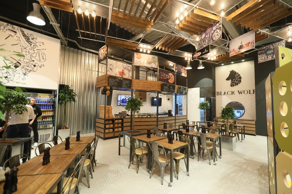 Mese de lemn ideale pentru Restaurante cafenele