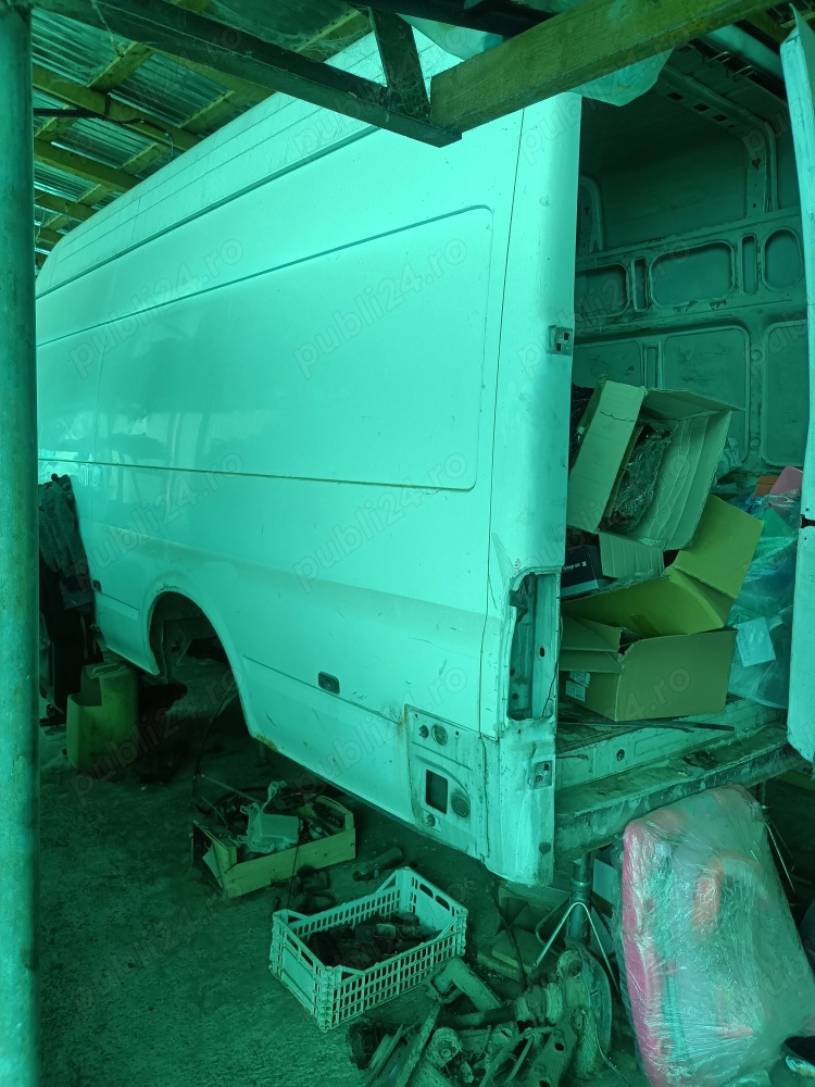 Dezmembrez Ford transit 2000-2014 