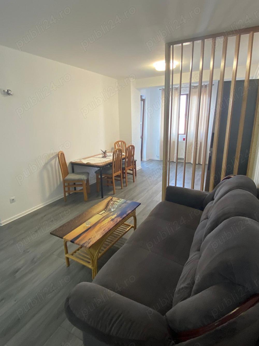 Închiriez apartament cu 2 camere +living și bucătărie open-spais